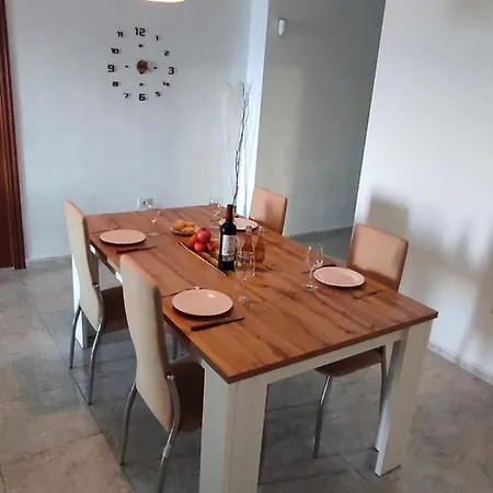 Primera Línea De Playa Con Vistas Al Mar - Workation